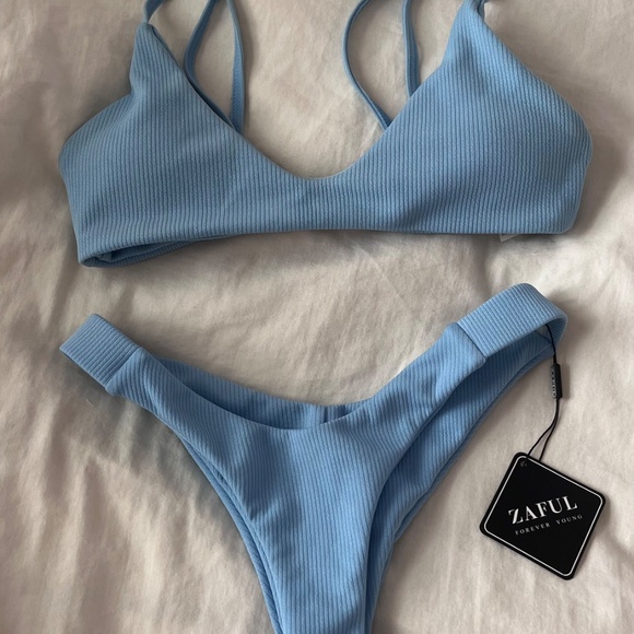 Bundle of 4 Zaful Bikinis - Picture 2 of 15